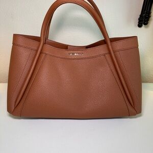 Elegant Brown Leather Handbag
